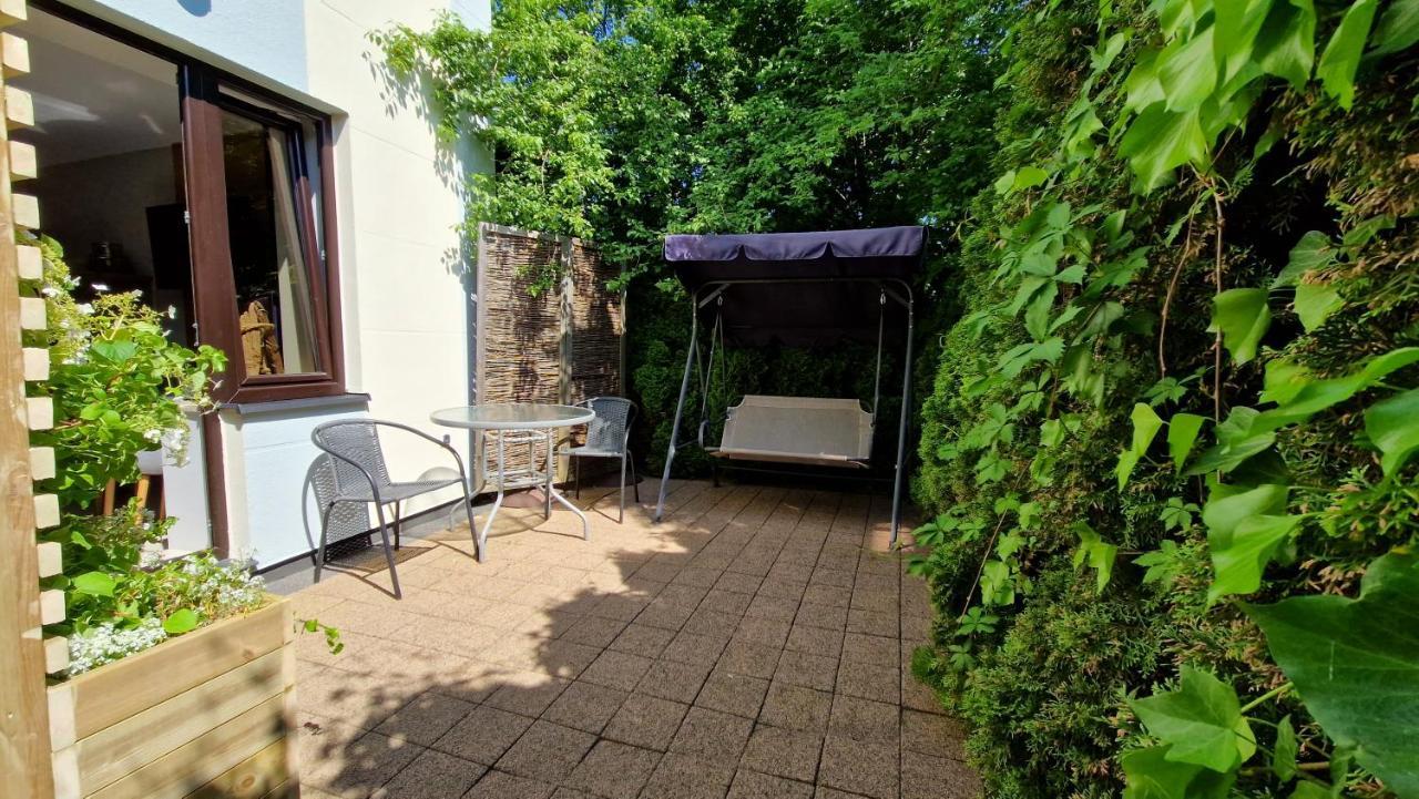 Willa Abrazja - Wypoczynek Dla Doroslych Jastrzębia Góra Buitenkant foto